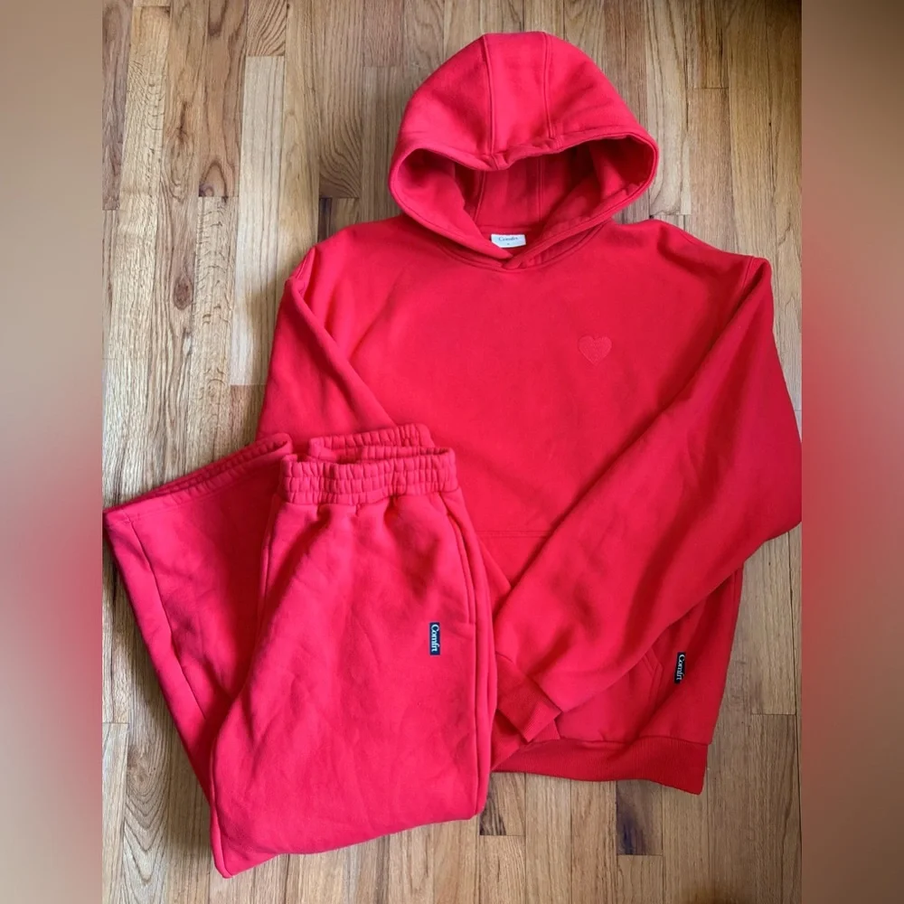 Comfrt LOVE Set in Crimson XL - Picture 4 of 13